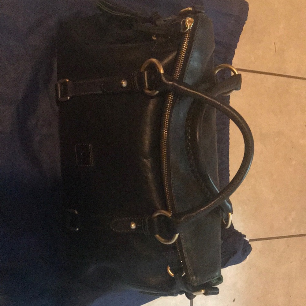 Dooney and Bourke Medium Sachel